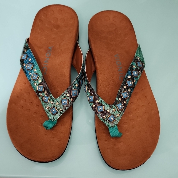 Vionic Floriana Teal Snakeskin Sandals - Like New - Picture 1 of 4